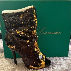 ⭐️ $25⭐️Lauren Lorraine elegant boots size 6 NIB